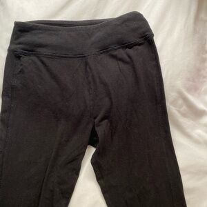 Yoga High rise capri for Junior Women, size Medium, super comfy and stretchy